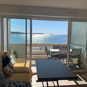 Appartement T3 Les Pieds Dans L'eau, Plage Du Cros, Vue Mer, Six-Fours-les-Plages