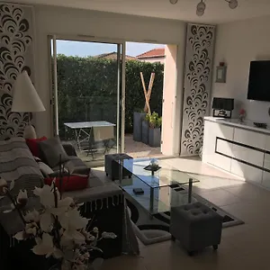 Appartement Les Lones Avec Jardin, Six-Fours-les-Plages